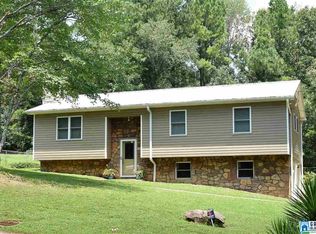 4080 Carwyle Rd, Pinson, AL 35126