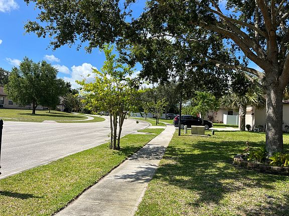 3rd image of 144 Reading Ave