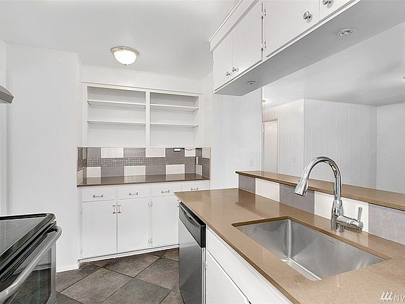 2nd image of 14019 20th Ave NE