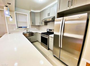 2496 E 21st St, Brooklyn, NY 11235