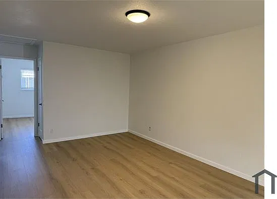 2 bed, 800 sqft, $3,000 — Photo 4