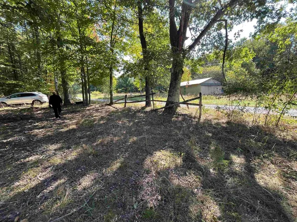 741 Hume Livengood Rd, Albright, WV 26519
