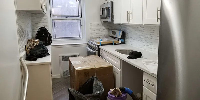 Rented by The Coop Connection LLC | media 12