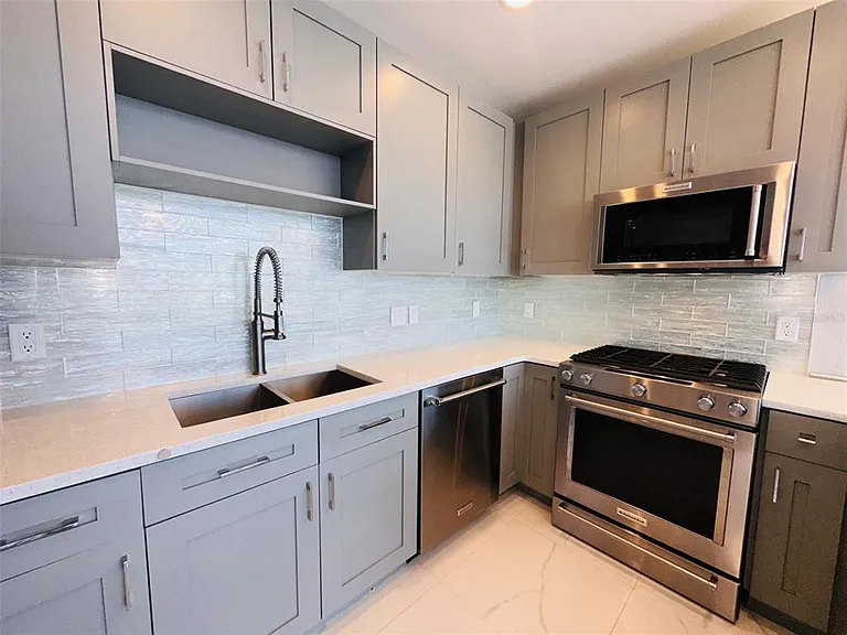 150 E Robinson St #1612 — Photo 9
