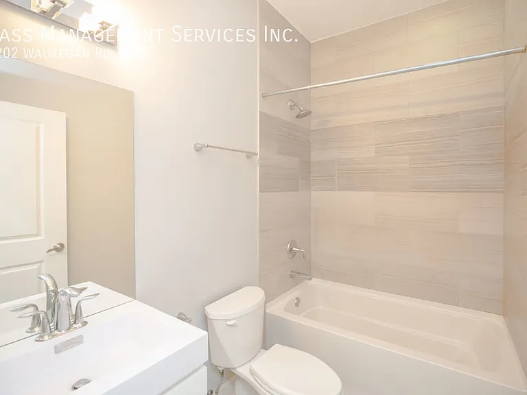 1202 Waukegan Rd, Glenview, IL — Photo 154