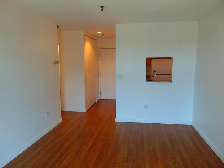 133 Commander Shea Blvd #621 — Photo 11