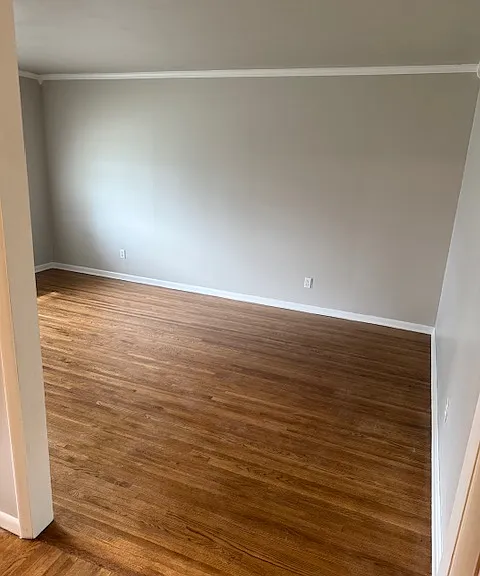 1029 N Birch Ave — Photo 9