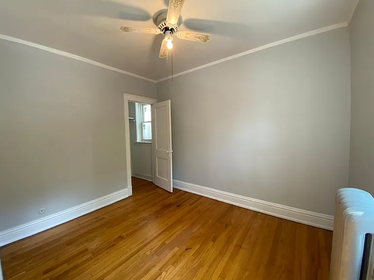 3953 N Hoyne Ave #1 — Photo 12
