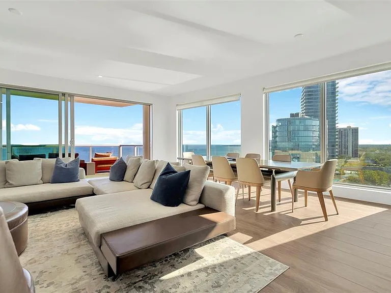 2910 W Barcelona St #1004 — Photo 4