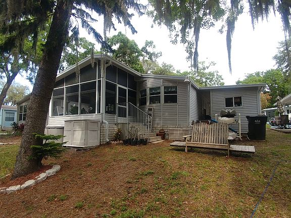 2nd image of 10306 Oak Forest Dr