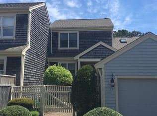 13 Pine Grv, Yarmouth Port, MA 02675
