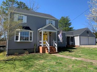 111 Cawthorne St, Appomattox, VA 24522
