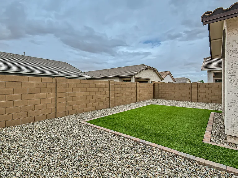 7548 W Park — Photo 28