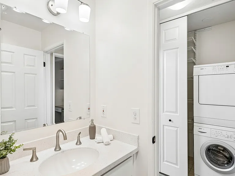 4024 Farm Hill Blvd #8 — Photo 4