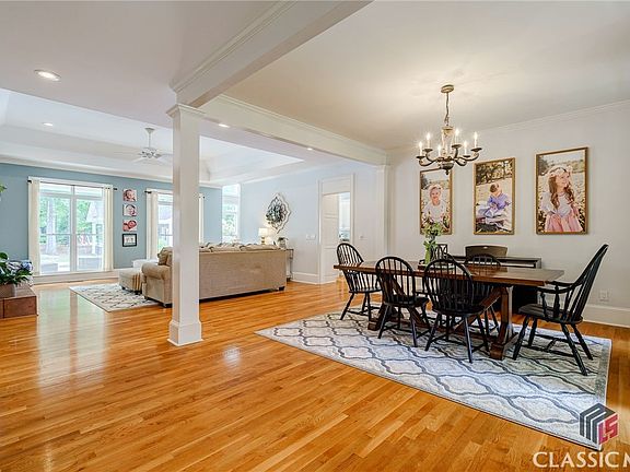 5th image of 985 Saye Creek Drive