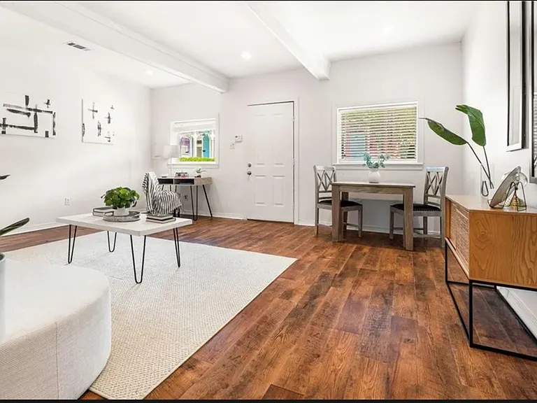 522 Mandeville St — Photo 3