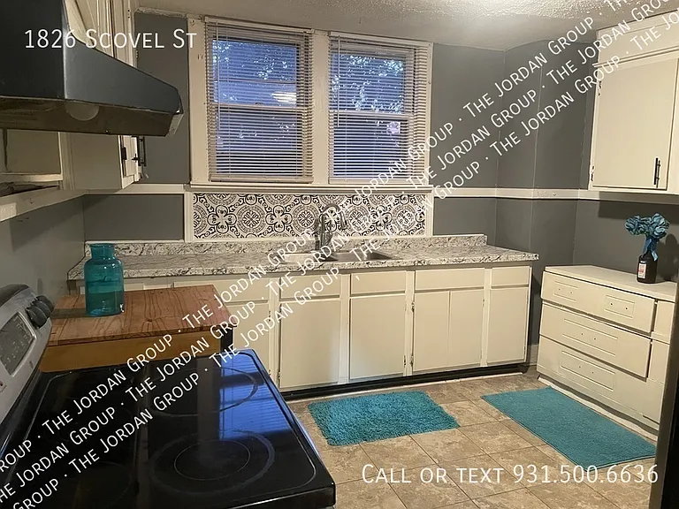 1826 Scovel St — Photo 7