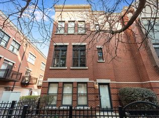 844 W 15th Pl, Chicago, IL
