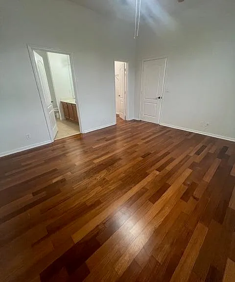 130 Newberry Ln — Photo 10
