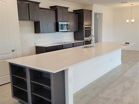 4th image of 10529 Crestview Heights Ave