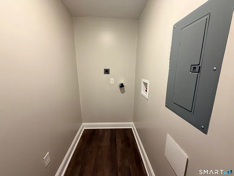 415 School St — Photo 12