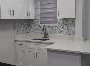 1652 NW 1st St FLOOR 4, Miami, FL 33125