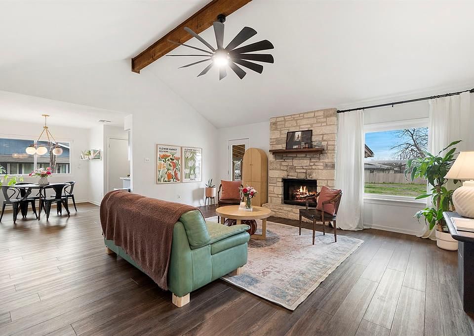 1st image of 401 Bonita Vista Dr