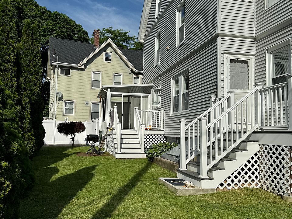 1st image of 25-27 Webster Pl