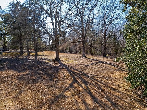 5th image of 912&914 Old Taylor Rd