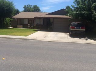 1514 Inyo St, Newman, CA 95360