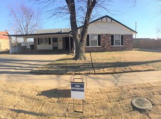 1403 N Elm St, Owasso, OK 74055