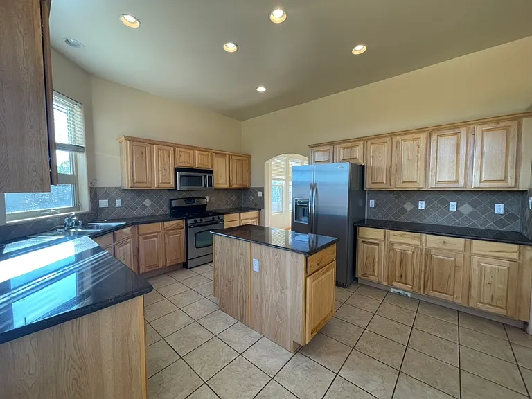 6809 Chapingo Rd NE — Photo 8