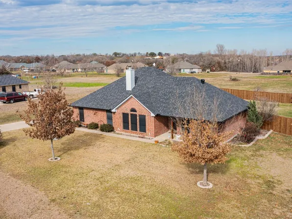 118 Colonial Creek Ln, Weatherford, TX 76088