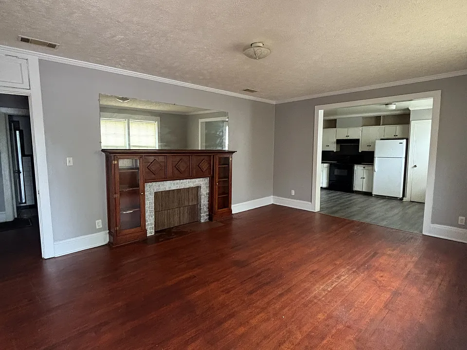 1527D Dawson Rd