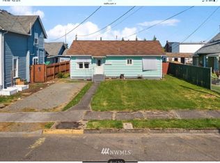 705 3rd St SW, Puyallup, WA 98371