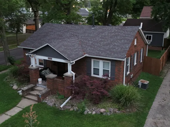 2502 35th St, Des Moines, IA 50310