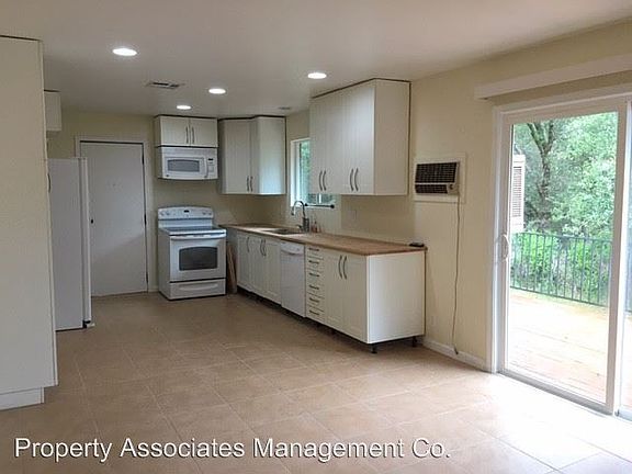 2nd image of 20459 Johnston Dr