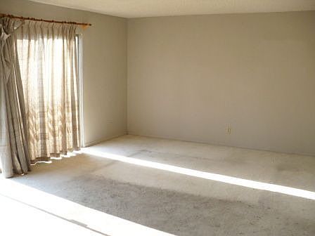 4th image of 10101 Blanche Cir