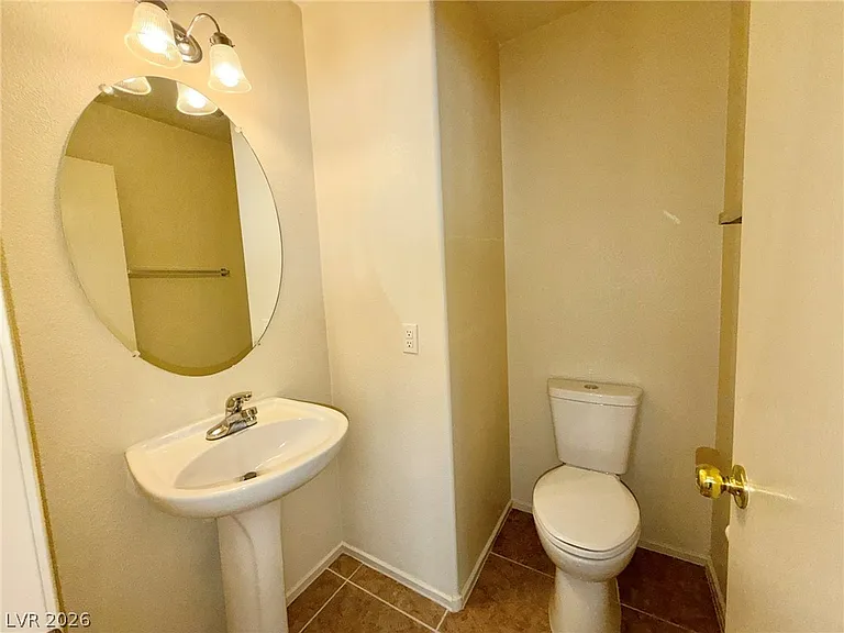 11225 Sandrone Ave — Photo 6