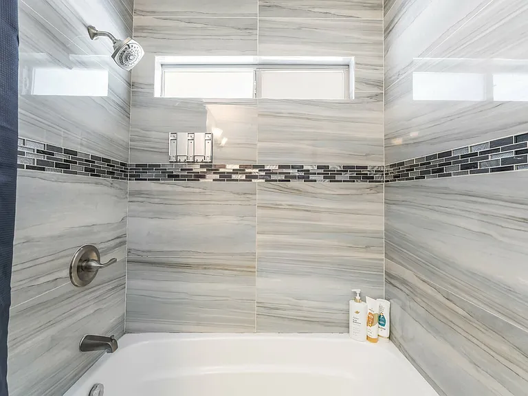 E Vegas Valley Dr — Photo 29