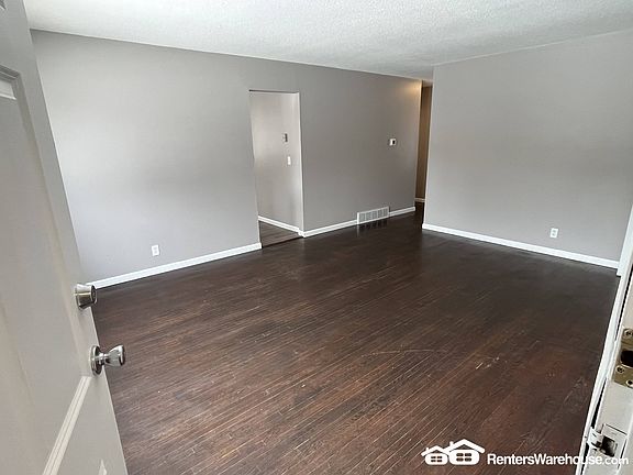 3rd image of 5932 Washburn Ave S