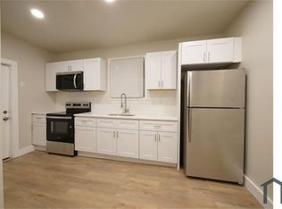 5226 Chancellor St, Philadelphia, PA 19139