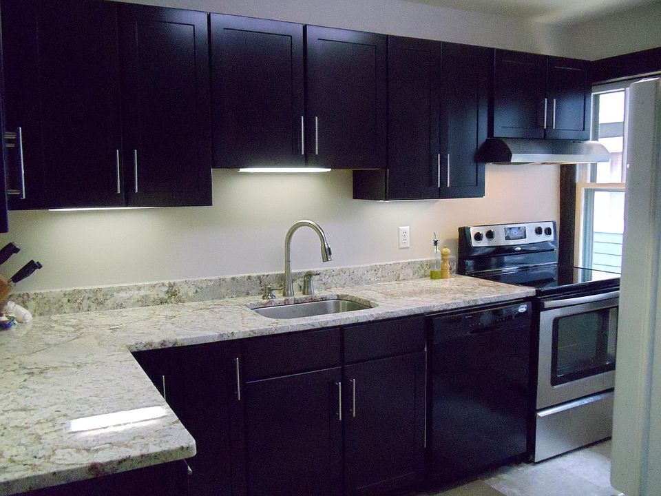 Updated kitchen with granite, ss appliances, new cabinets an