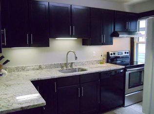 547 E 60th St, Indianapolis, IN 46220