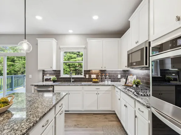 12930 Burr Oak Ln N, Champlin, MN 55316