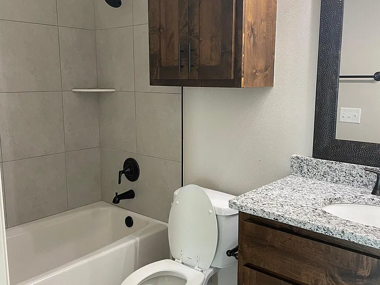 1042 Sheldon Dr #A — Photo 15