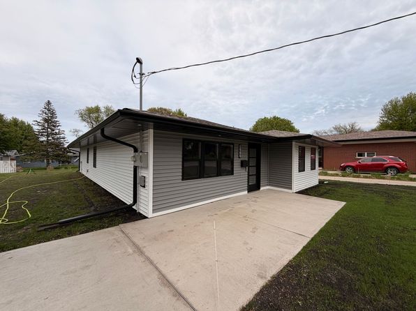 1906 Floral Ave