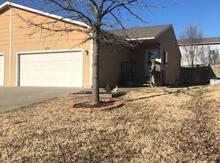 131 Walnut St, Wamego, KS 66547