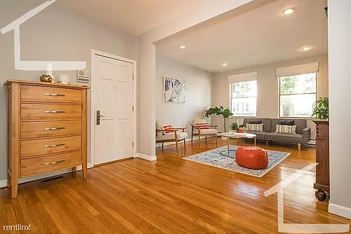310 Saint Paul St Photo 1
