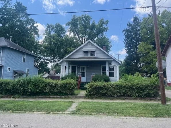 91 N 22nd St, Newark, OH 43055